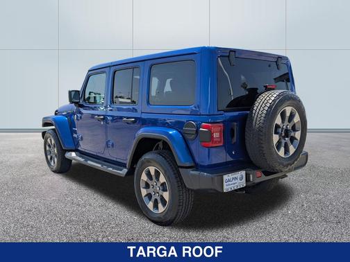 Ocean Blue Metallic 2018 Jeep Wrangler Unlimited Sahara