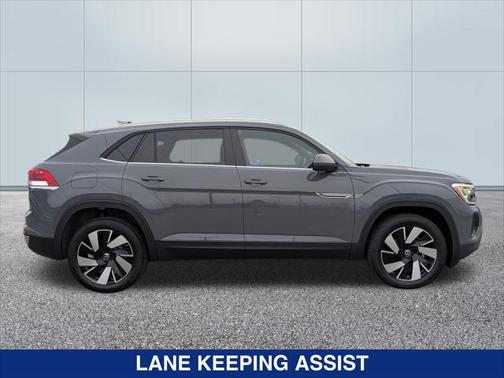 2025 Volkswagen Atlas 2.0T SE w/Technology 4MOTION