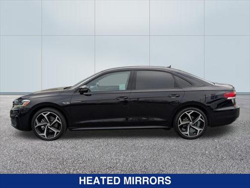 2021 Volkswagen Passat 2.0T R-Line