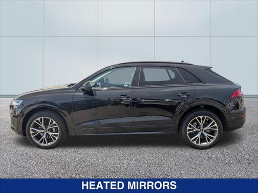 2023 Audi Q8 55 Premium
