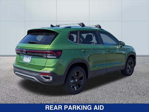 2025 Volkswagen Taos SE