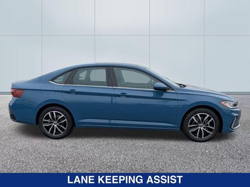 2025 Volkswagen Jetta 1.4T SE