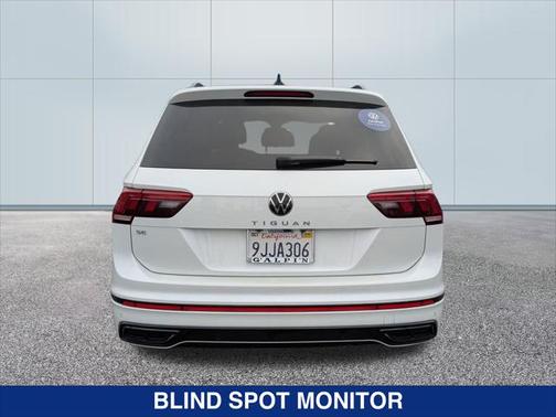 2024 Volkswagen Tiguan 2.0T SE R-Line Black