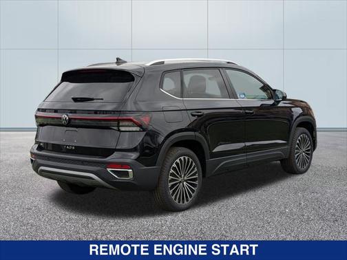 2025 Volkswagen Taos SE