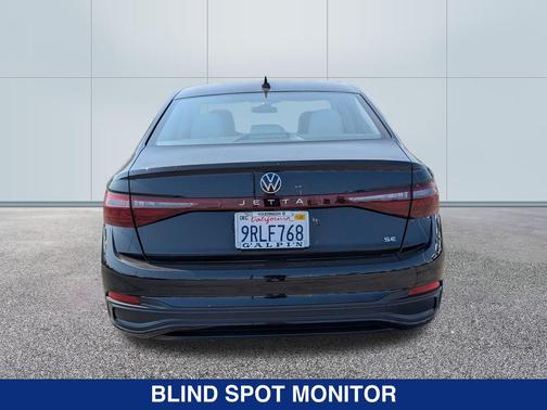 2025 Volkswagen Jetta 1.5T SE