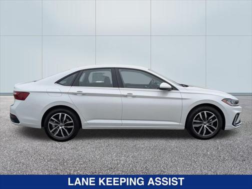 2025 Volkswagen Jetta 1.4T SE