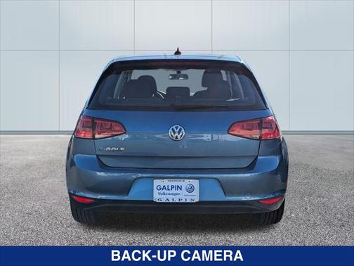 2016 Volkswagen e-Golf SE