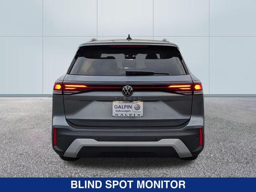 2025 Volkswagen Tiguan 2.0T S