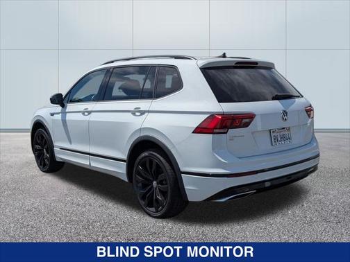2021 Volkswagen Tiguan 2.0T SE R-Line Black