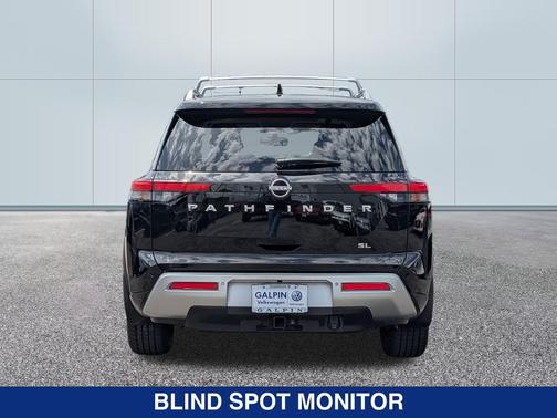 Super Black 2022 Nissan Pathfinder SL 2WD