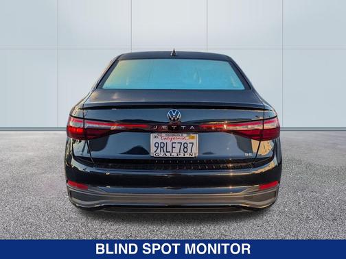 2025 Volkswagen Jetta 1.5T SE