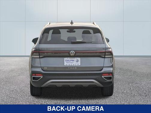 2025 Volkswagen Taos SE