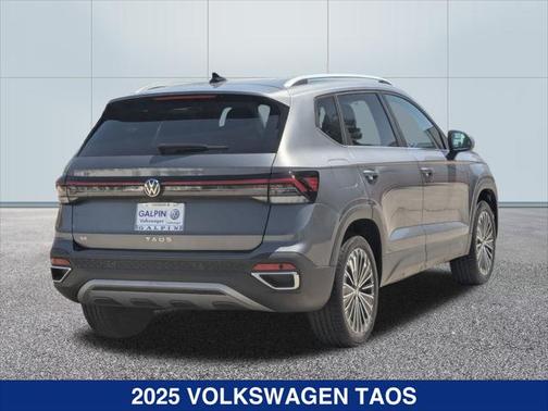 2025 Volkswagen Taos SE