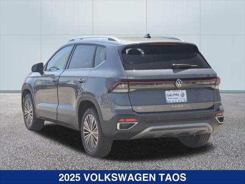 2025 Volkswagen Taos SE