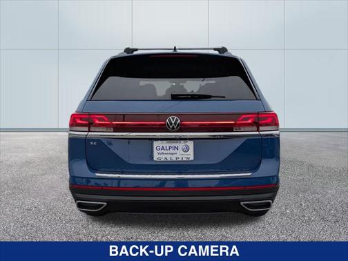 2025 Volkswagen Atlas 2.0T SE