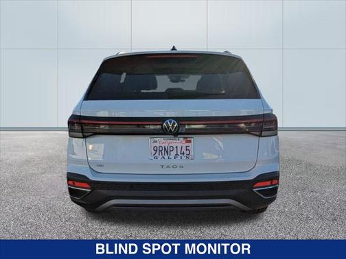 2025 Volkswagen Taos 1.5T SE