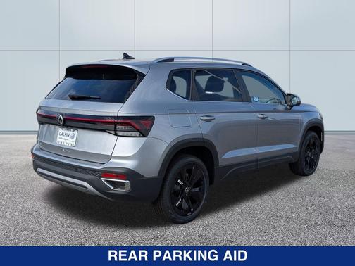 2025 Volkswagen Taos SE