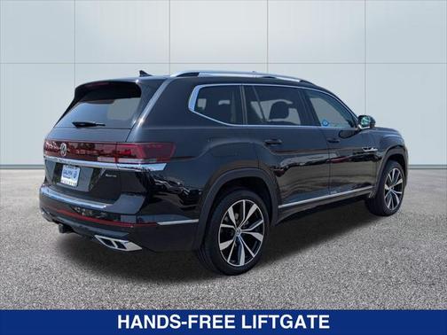 2025 Volkswagen Atlas 2.0T SEL Premium R-Line 4MOTION