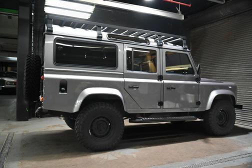 1992 Land Rover Defender 