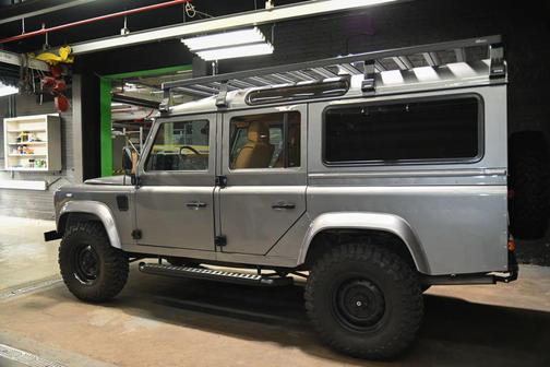 1992 Land Rover Defender 