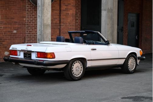 1988 Mercedes-Benz 560 560SL