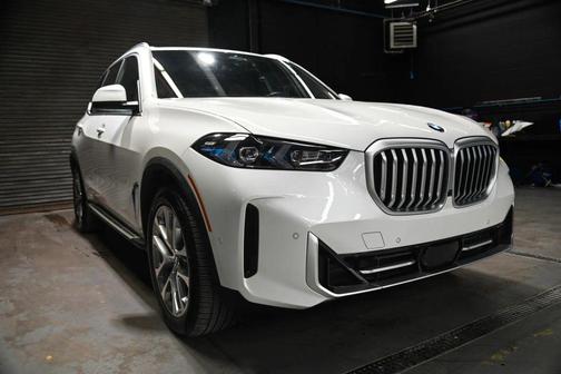 2025 BMW X5 xDrive40i