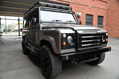 1988 Land Rover Defender 