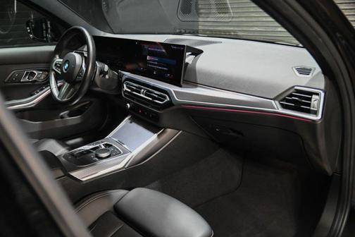 2024 BMW 330 330i Sedan 4D