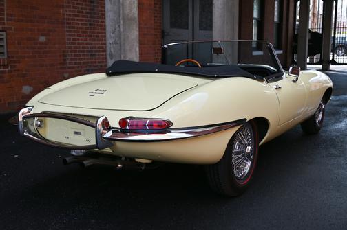 1967 Jaguar 420 