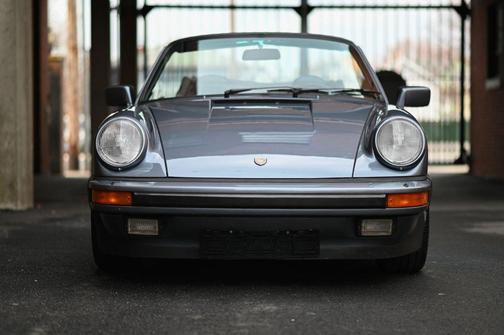 1984 Porsche 911 Cabriolet