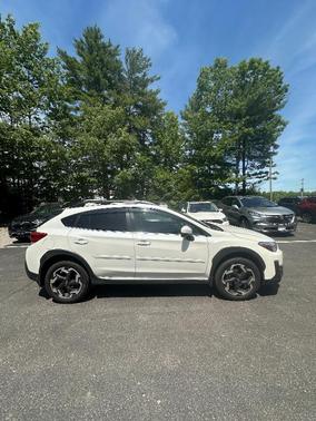 Crystal White Pearl 2021 Subaru Crosstrek Limited