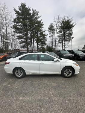 2016 Toyota Camry XSE