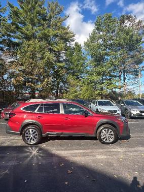 2025 Subaru Outback Premium