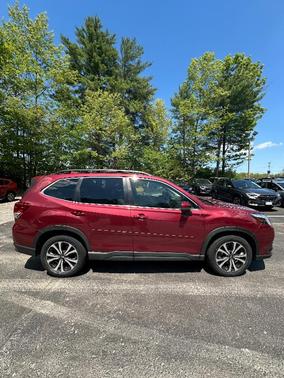 Crimson Red Pearl 2023 Subaru Forester Limited