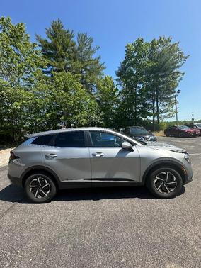 2023 Kia Sportage Hybrid LX
