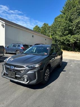 2024 Subaru Outback Premium
