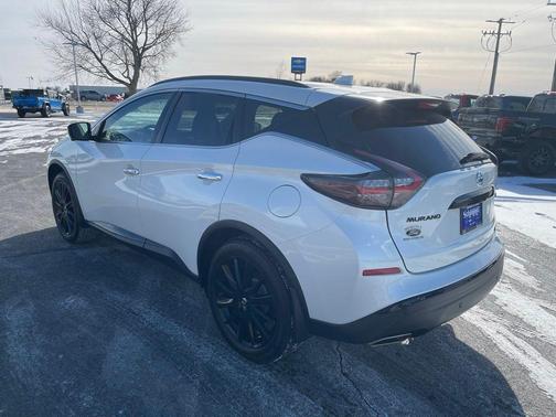 2022 Nissan Murano SL