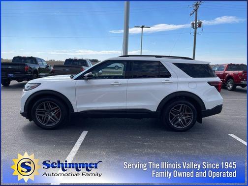 Star White 2026 Ford Explorer ST