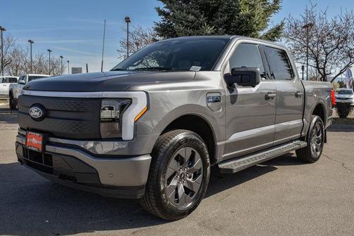 2025 Ford F-150 Lightning Flash