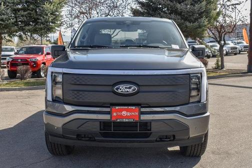 2025 Ford F-150 Lightning Flash