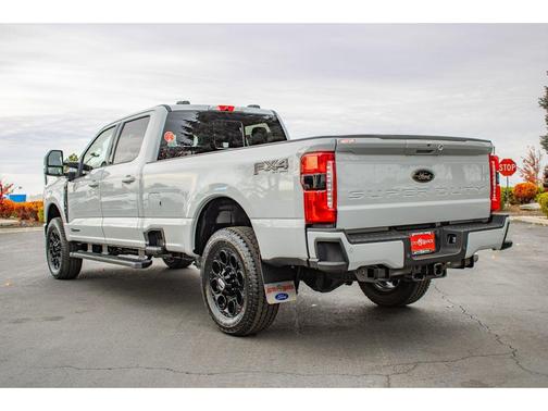 2026 Ford F-350 Lariat Super Duty