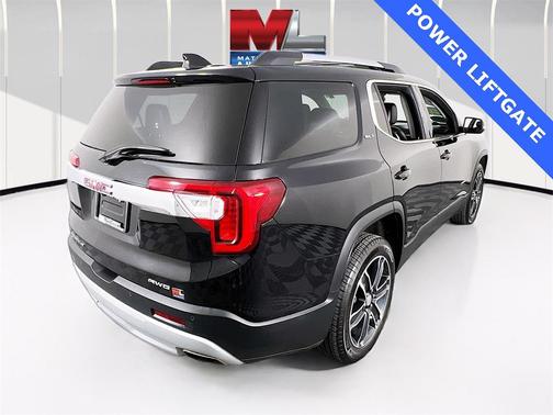 2023 GMC Acadia AWD SLT