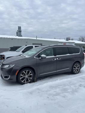 2019 Chrysler Pacifica Limited