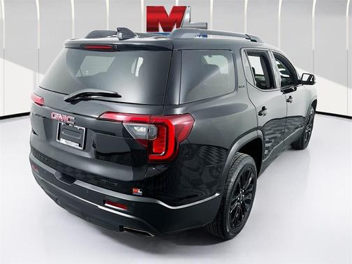 2022 GMC Acadia AWD SLE