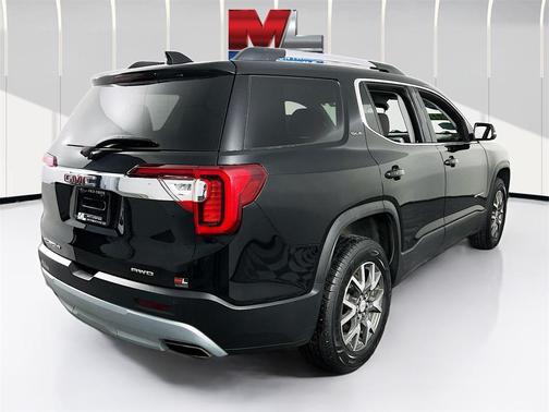 2022 GMC Acadia AWD SLE