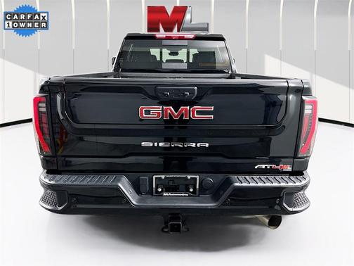 2024 GMC Sierra 2500 AT4