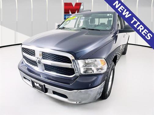 2016 RAM 1500 SLT