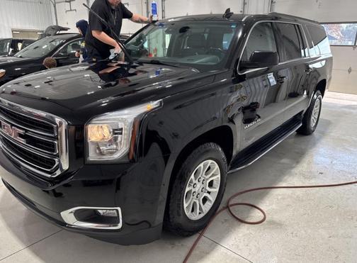2017 GMC Yukon XL SLT