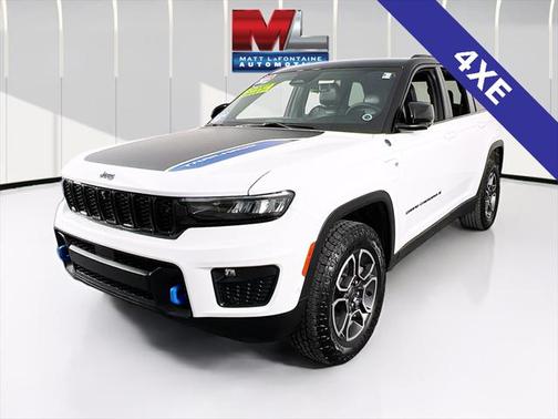 2022 Jeep Grand Cherokee 4xe Trailhawk