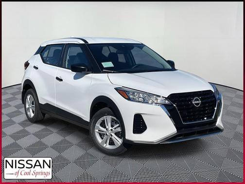 2025 Nissan Kicks S